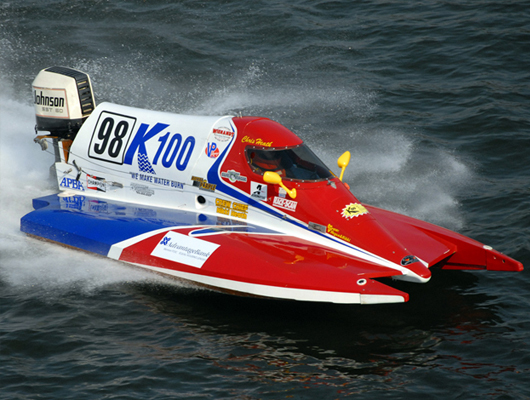 Boat Racing SST 100