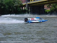 2004_pitts01.jpg