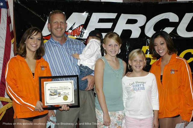 awards_05_09.jpg