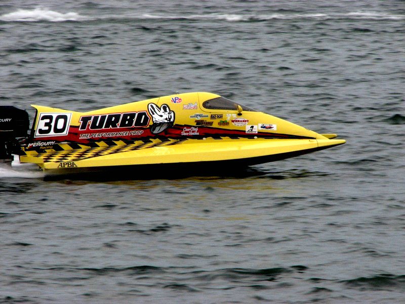 F2 Final-Paul Pitman-race winner.jpg