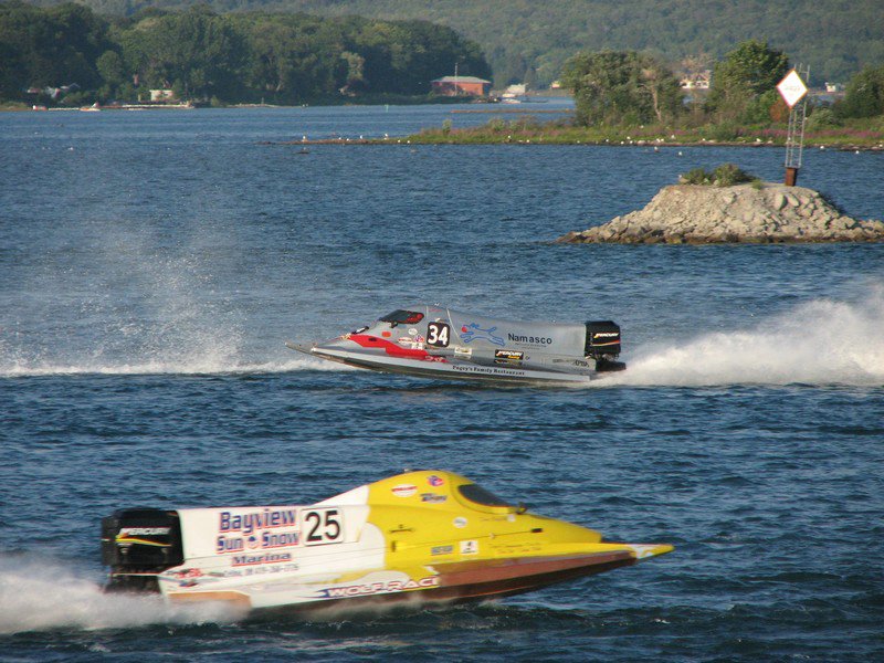 F2-Qualifying Heat 2-Wolf and Reno.jpg